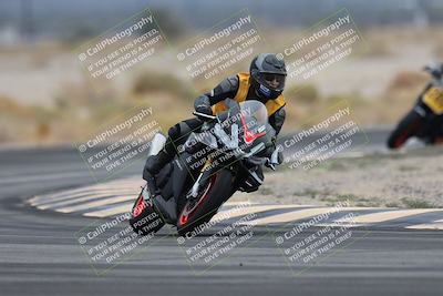 media/Nov-15-2025-Race Pace (Sat) [[8de605a2d8]]/Non Verified Riders (1st 20 Minutes)/Turn 4 (1010am)/